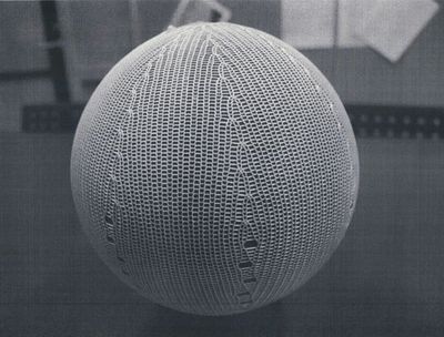 Fabdesigns 3D knit sphere 2006 by Bruce Huffa