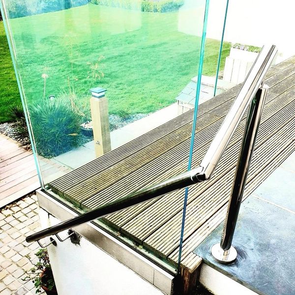 south hams. South Devon. balustrades. handrails. stainless steel. manufacturer. glass. bespoke. wire