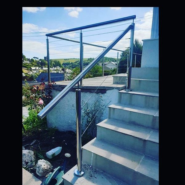 Stainless steel and glass balustrades. Devon Stainless. Plymouth. Salcombe. Kingsbridge.