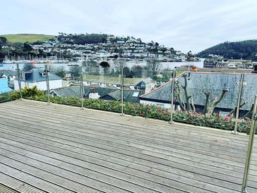 south hams. South Devon. balustrades. high quality. stainless steel. manufacturer. glass. view.