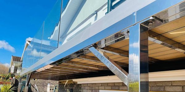 South hams. South Devon. balustrades. handrails. stainless steel. Balcony Plymouth