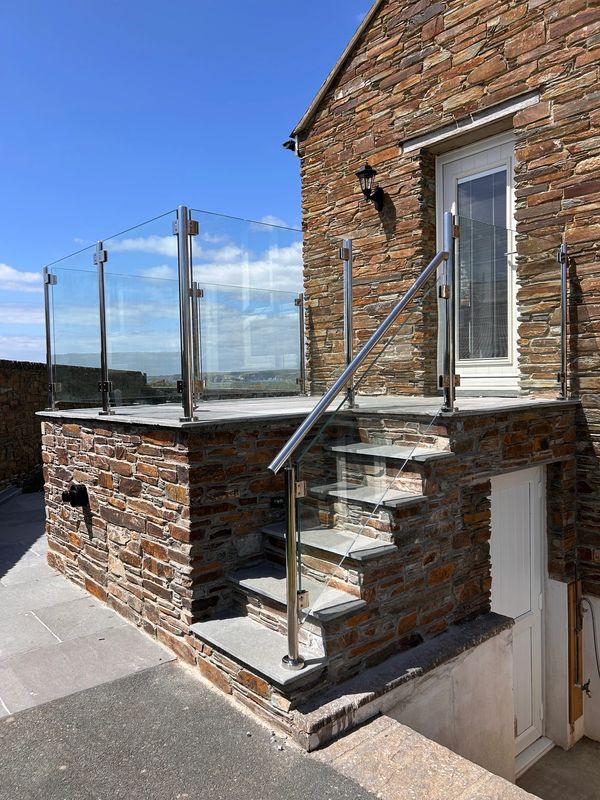 Stainless steel and glass balustrades. Devon Stainless. Plymouth. Salcombe. Kingsbridge.