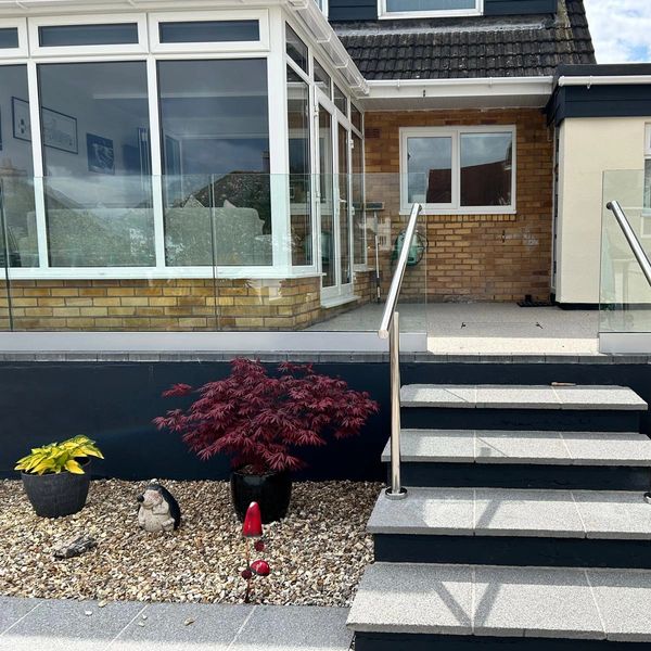Stainless steel and glass balustrading. Devon Stainless. Plymouth. Salcombe. Kingsbridge.