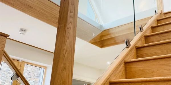 south hams. South Devon. balustrades. high quality. stainless steel. manufacturer. glass. stairs.