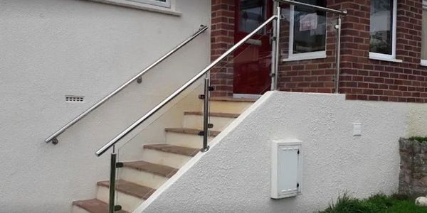 South hams. South Devon. balustrades. handrails. stainless steel. Balcony Plymouth