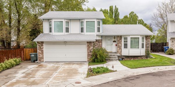 Rare Gem located close to schools and shopping. Spacious, Multistory in Perfect Condition. This beau