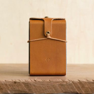 Travel Cribbage Board Back Loop-Tie-Band View | KNODY