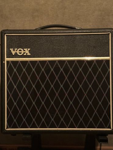 Vox 15R