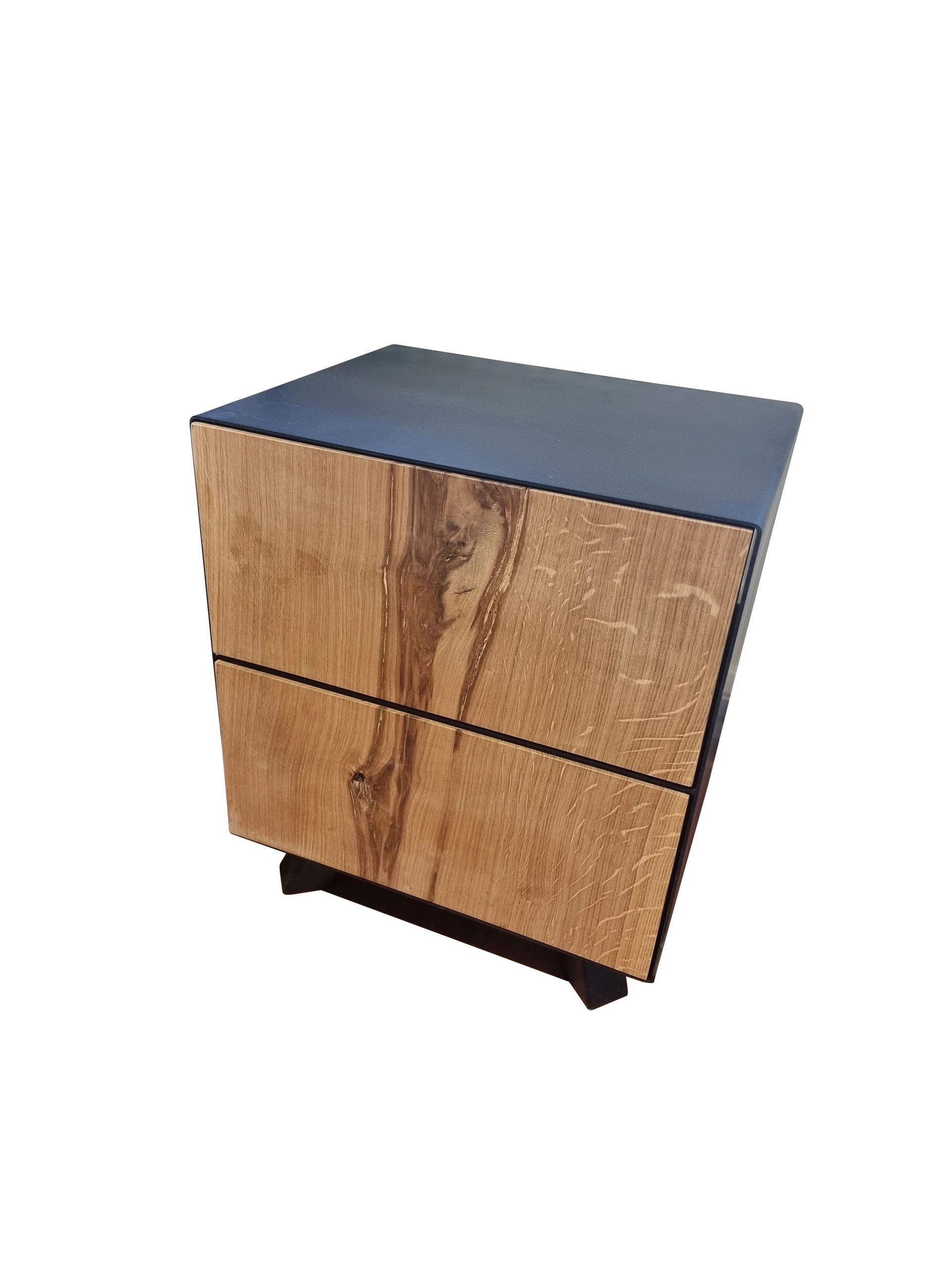 Nachttisch Stahl Holz