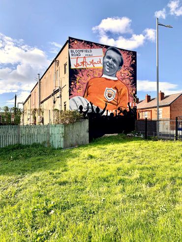 The Armfield Club mural repainted by Big White Frog