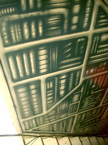 Trompe l'oeil 'trick of the eye' airbrushed wall art