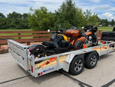 ElkRiver Trailers Aluminum Ultimate Line, 7X16 7K Tandem. Shown with Optional Factory Installed D-R