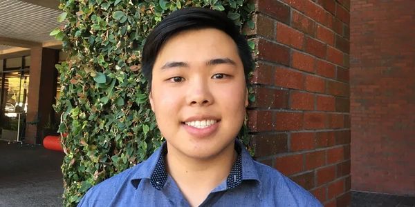 Kerry is a full-time staff member at Golden Gate Optometry, applying to optometry school this year.