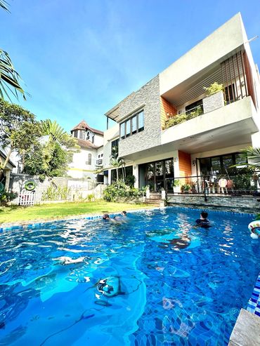 movable pool floor, safe swimming pool for children