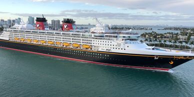 Dinsey Dream Cruise Ship