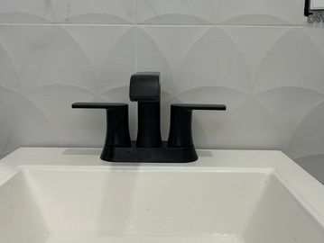 Sink & Faucet Repair