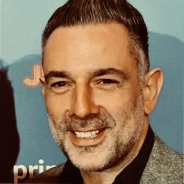 Sandro Leone: Panalux (Panavision Group)