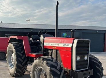 We specialise in:
✅ Vehicle shipping – private cars, vans, trucks
✅ Plant machinery & agricultural m