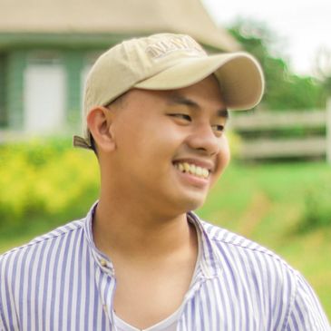 Photo of Charles Aquino