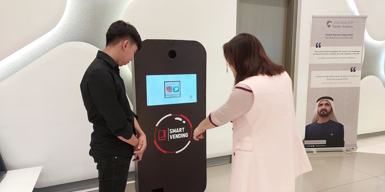 twitter vending machine for rental in Dubai
