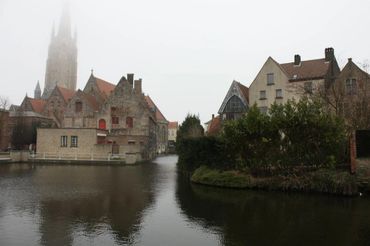 A magnifica cidade de Bruges num dia de visita por o seuguia.paris