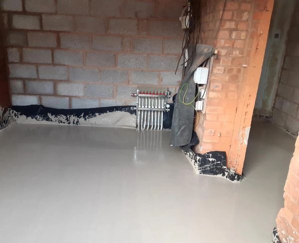 Liquid Screeded Floor in Warwickshire