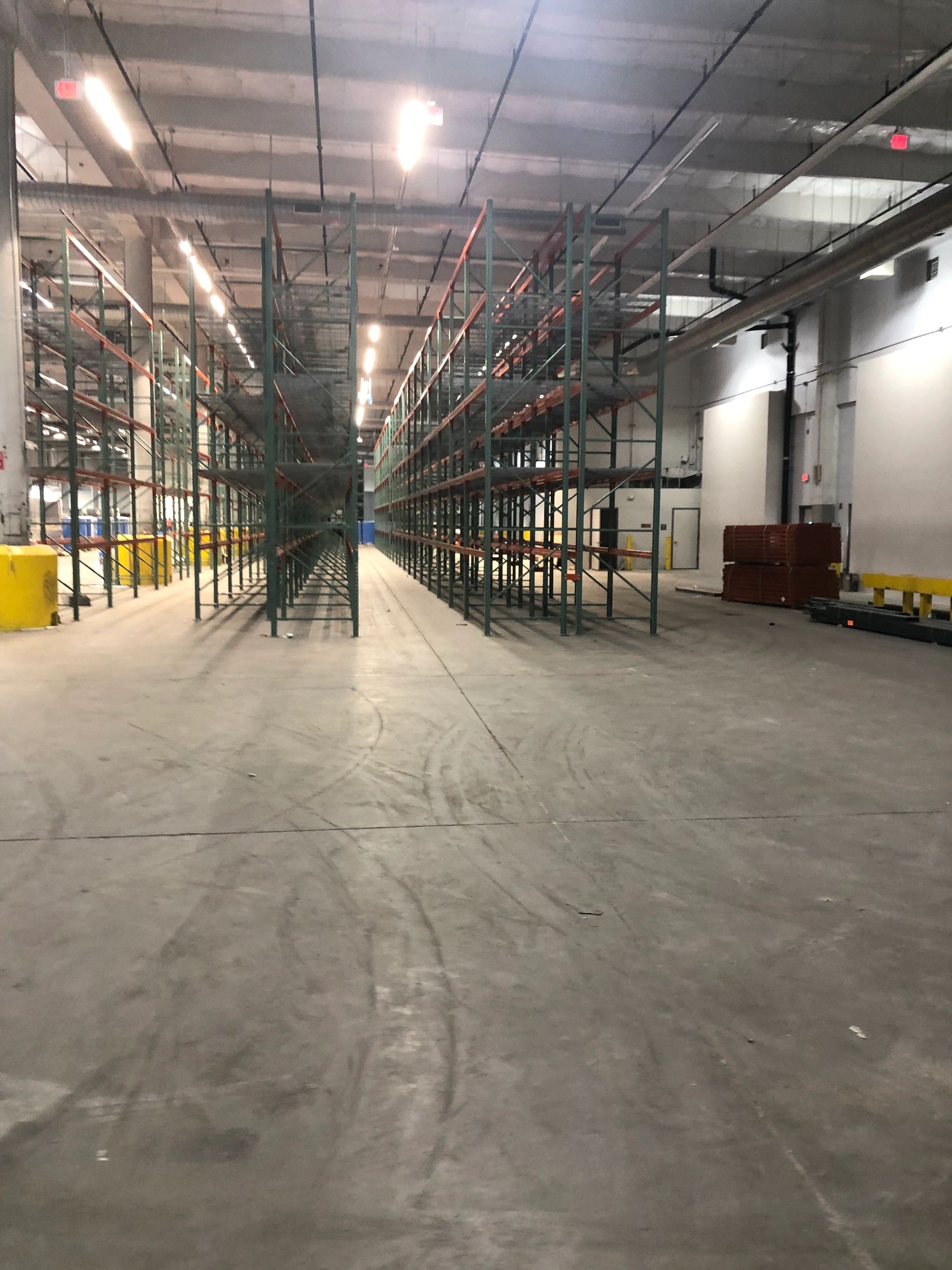AA Store 45,000 SF A/C and Renovation for American  Airlines South region stores facility. 
