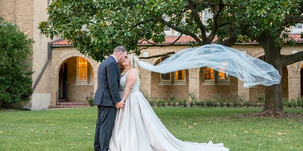 First Lutheran Church near downtown Houston is a traditional, liturgical congregation and a member of the North American Lutheran Church (NALC). We love to have weddings at our beautiful space!