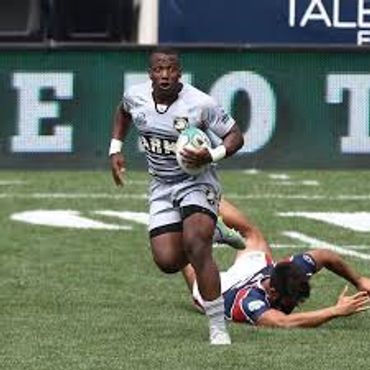 Breaking a Tackle!