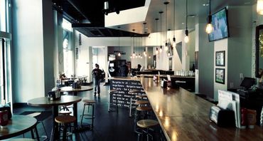 Franchise Restaurant Interior | Downtown Columbus, OH
Largest Burgerim location nationwide