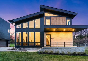 A custom modern home builder built this in Nashville, TN