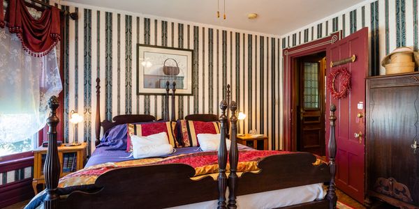 The Cranberry Room