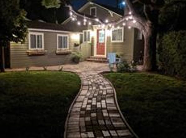 $1,038,000
210 Cleveland Avenue, San Jose, CA 95126 sold by Jim Galli & Katie Galli Ketelsen