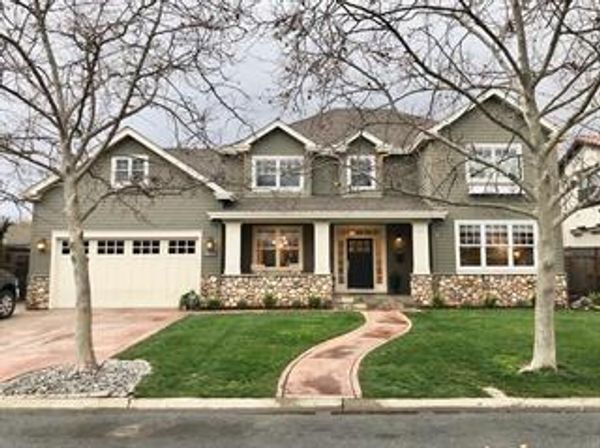 $2,501,000
14907 Donner Drive, San Jose, CA 95124 sold by Jim Galli & Katie Galli Ketelsen Realtors