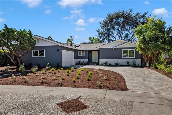 $1,775,000
1354 Kimberly Drive, San Jose, CA 95118 sold by Jim Galli & Katie Galli Ketelsen Realtors