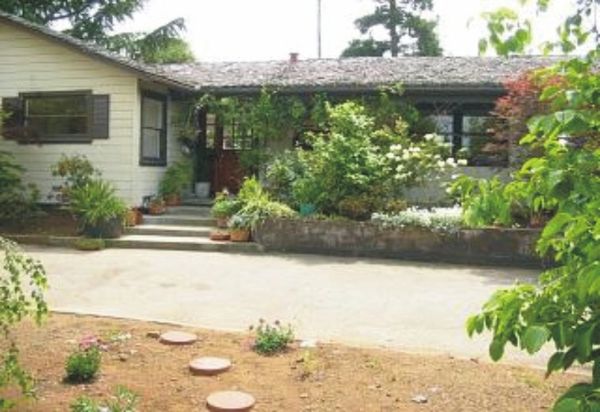 $960,000
955 Lundy Lane, Los Altos, CA 94024 sold by Jim Galli Los Altos Real Estate Broker