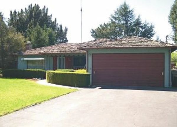$1,205,000
946 Mercedes Avenue, Los Altos, CA 94022 sold by Jim Galli Los Altos Real Estate Broker