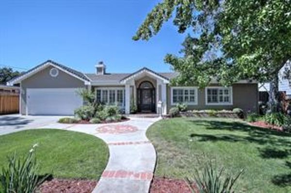$1,801,000
14829 Nelson Way, San Jose, CA 95124 sold by Jim Galli & Katie Galli Ketelsen Realtors