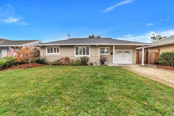 $1,900,000
1880 Pandora Drive, (Cambrian) San Jose, CA 95124 sold by Jim Galli & Katie Ketelsen