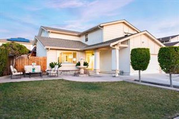 $1,550,000
1386 Prada Court, Milpitas, CA 95035 sold by Jim Galli & Katie Galli Ketelsen Realtors