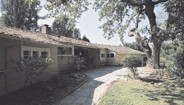 $2,100,000
1601 Shirley Avenue, Los Altos, CA sold by Jim Galli top producing Los Altos Realtor