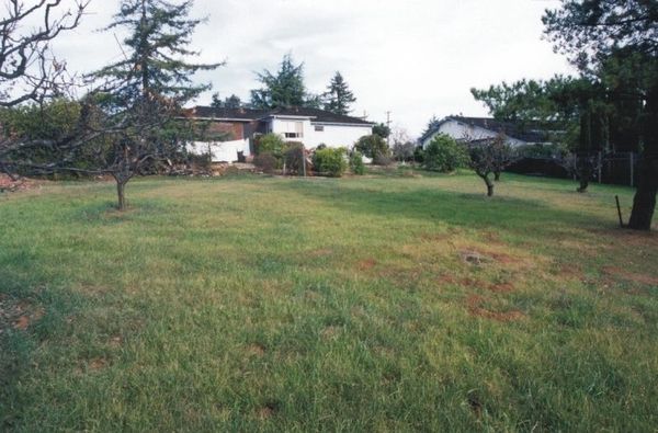 $1,600,000
910 University Avenue, Los Altos CA 94024 sold by Jim Galli one of the best Realtors