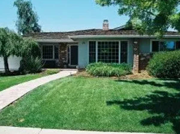$1,826,000
1920 Polk Court, Mountain View, CA 94040 sold by Jim Galli & Katie Galli Ketelsen
