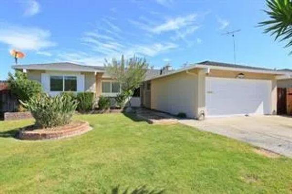 $970,000
343 Colville Drive, San Jose, CA 95123 sold by Jim Galli & Katie Galli Ketelsen, Realtors.
