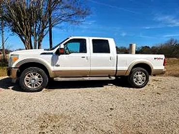 Exterior: White/Gold, Interior Color: Brown, Fuel Type: Diesel, 4D