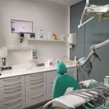 Dentista en Sant Feliu de Llobregat
Clinident en Sant Feliu de Llobregat