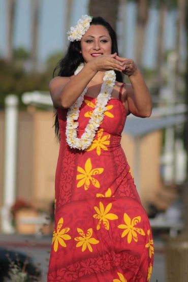 Long Beach Hawaiian Dancer