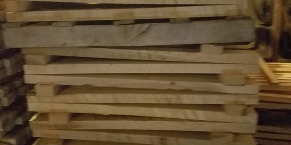 shipping pallets