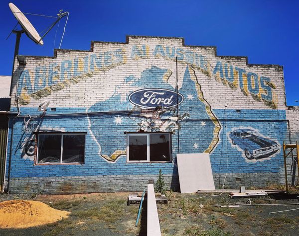 West Wyalong, NSW
Ford Mural at Aberlines Garage