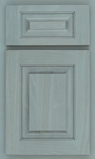 Door Style: Square Raised Door
Finish: Sky on American Poplar
Drawer Front: Matching 5 Piece
Shiloh